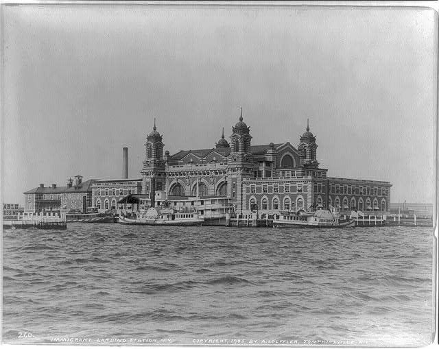 Ellis Island, New York nuovo edificio